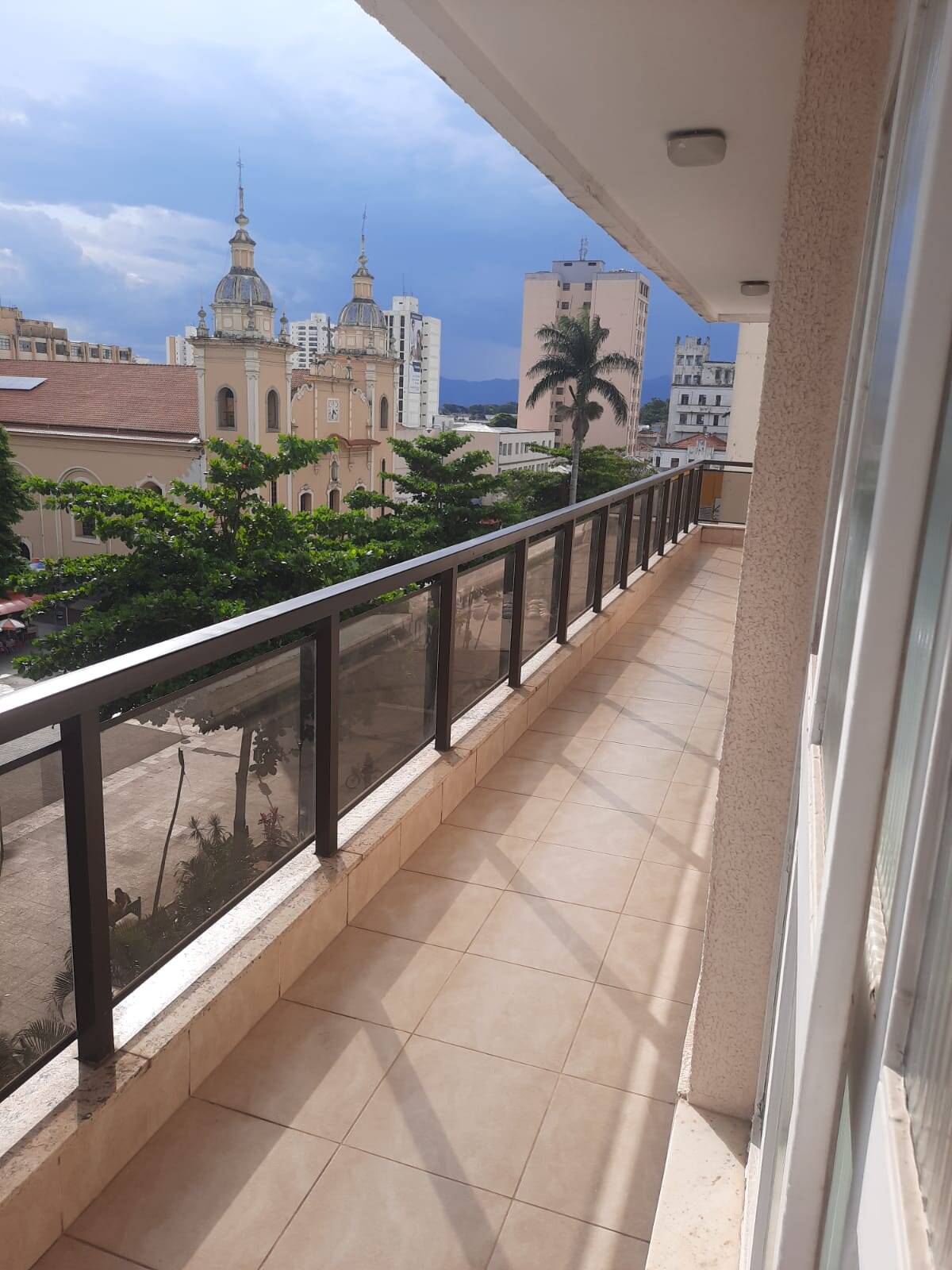 #AP048 - Apartamento para Locação em Taubaté - SP