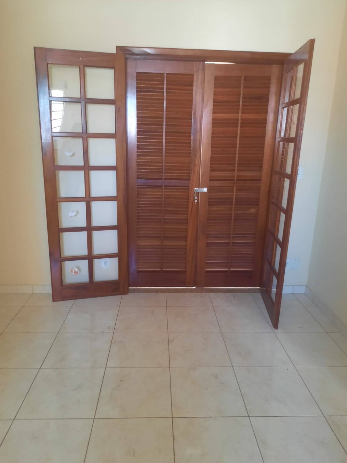 #AP067 - Apartamento para Locação em Taubaté - SP