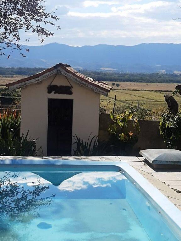 #CA138 - Casa para Venda em Taubaté - SP