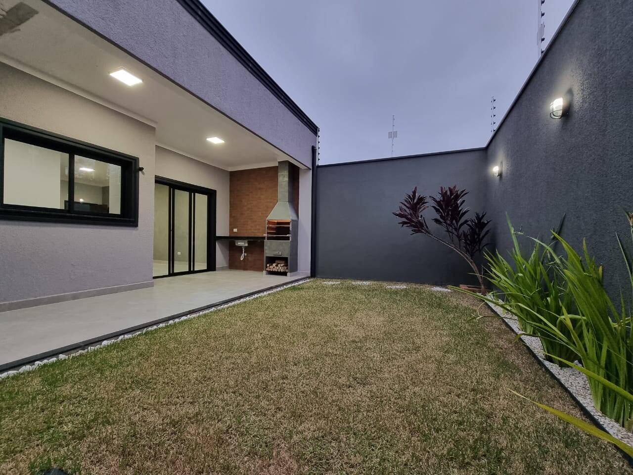 #CA090 - Casa para Venda em Caçapava - SP