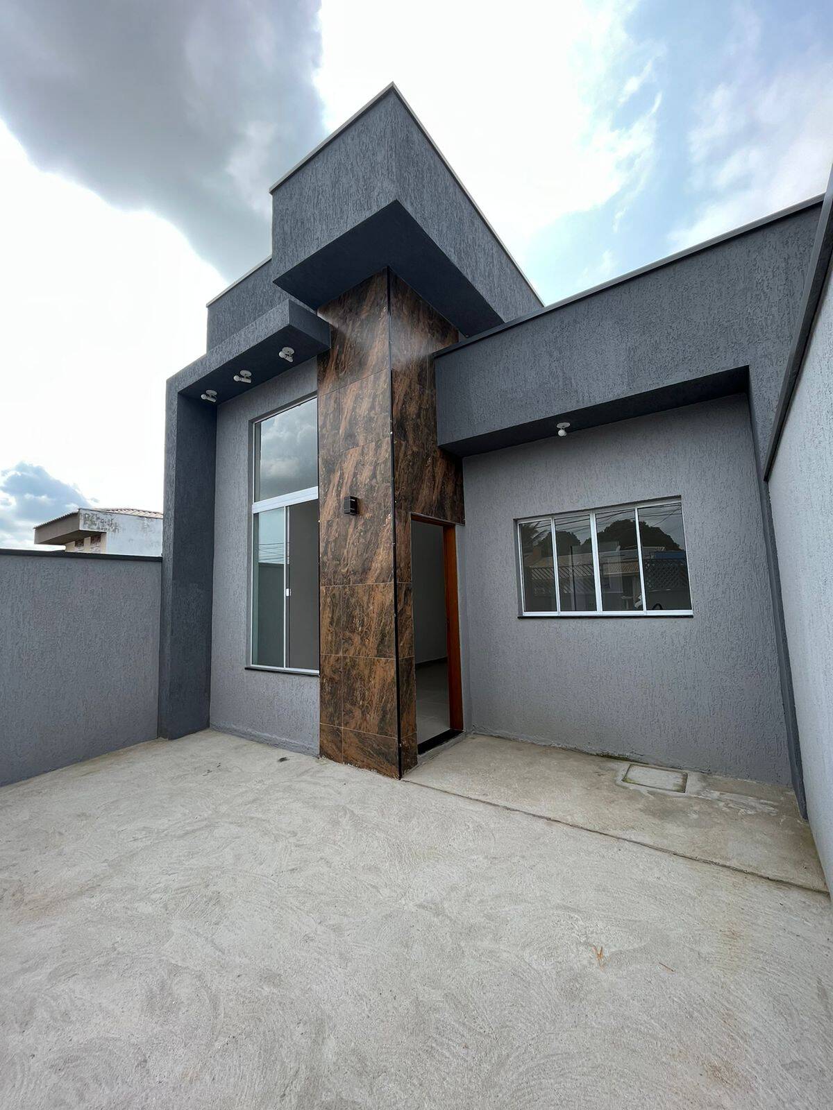 #CA152 - Casa para Venda em Taubaté - SP