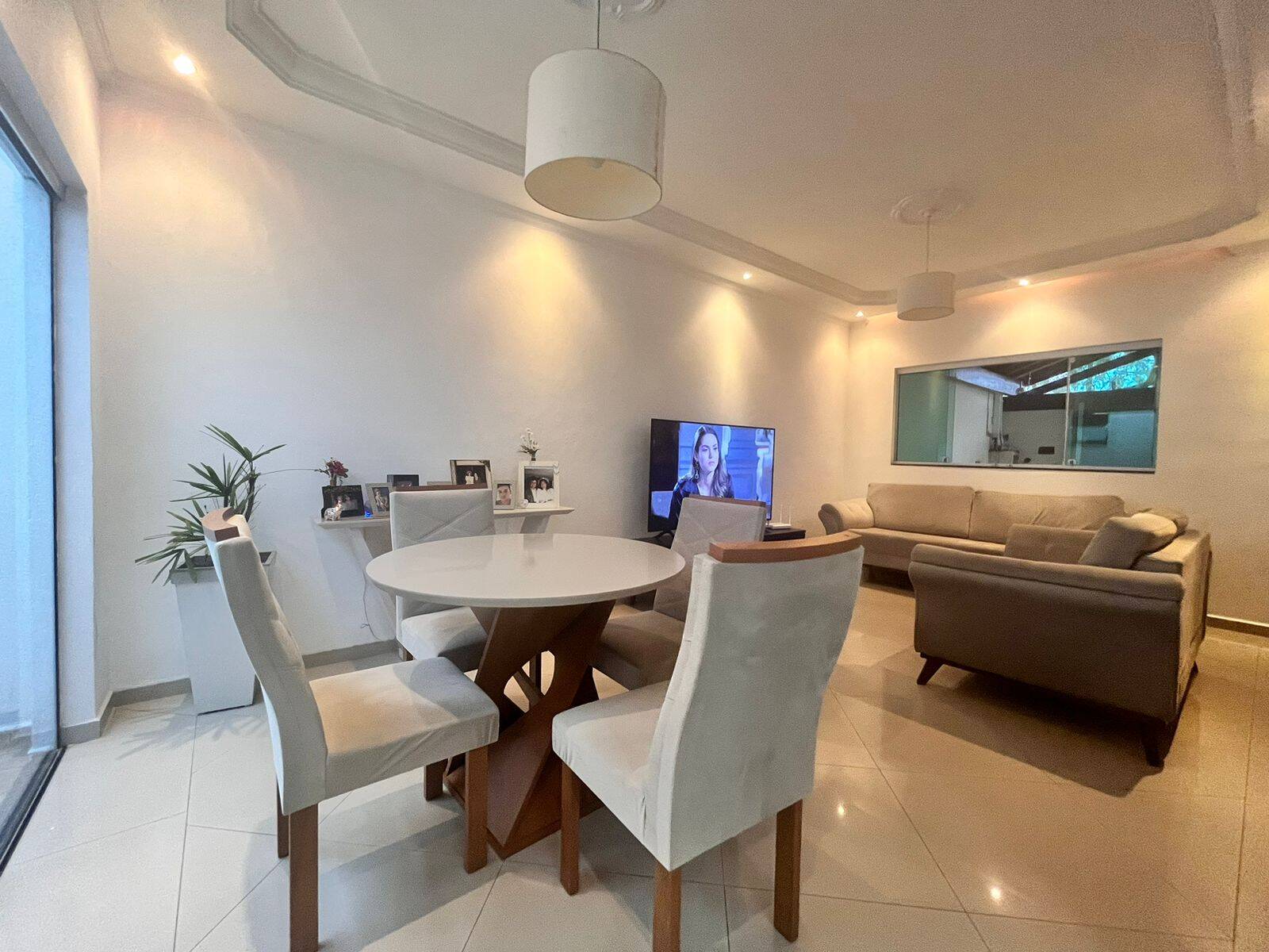 #CA153 - Casa para Venda em Taubaté - SP