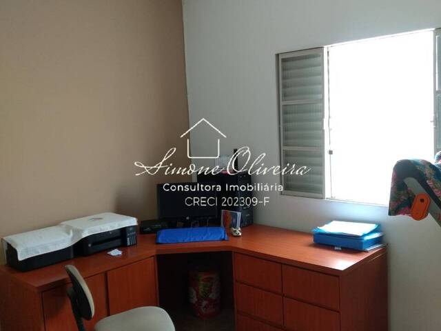 Casa para Venda em Taubaté - 4